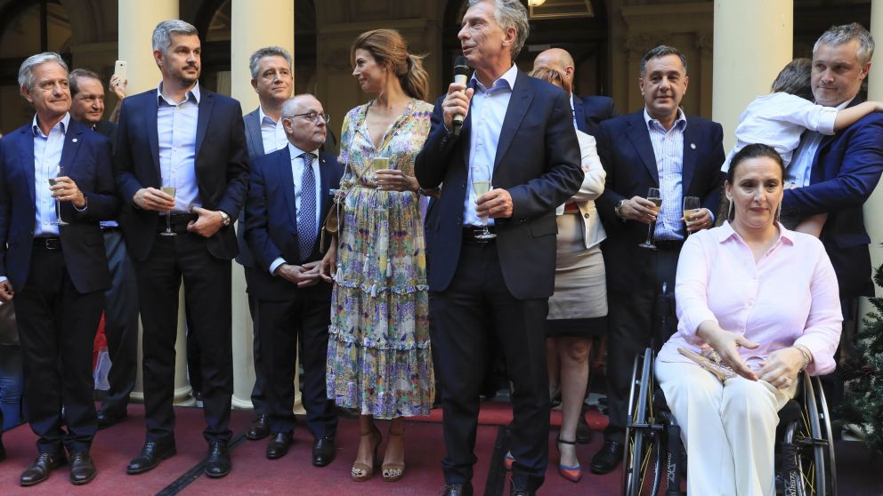 Macri se despide del personal de la Rosada
