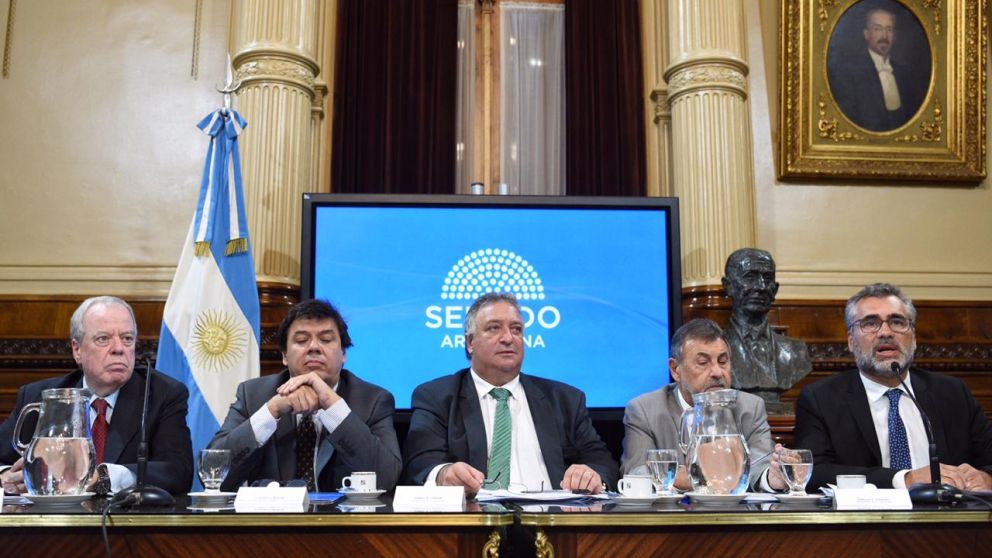 En el plenario hubo voces a favor y en contra