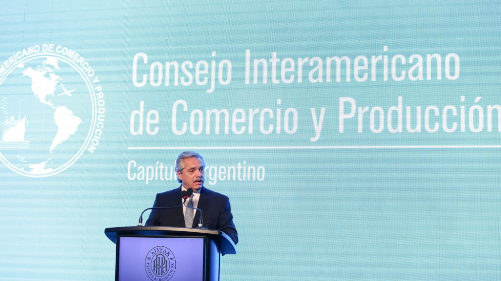 El discurso de Alberto Fernández fue ovacionado por los empresarios