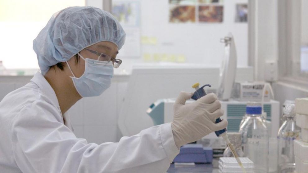 El paciente present� fiebre y mialgia