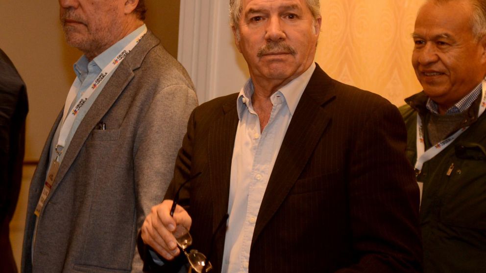 La vicecanciller brit�nica se reuni� con equipos de Sol�