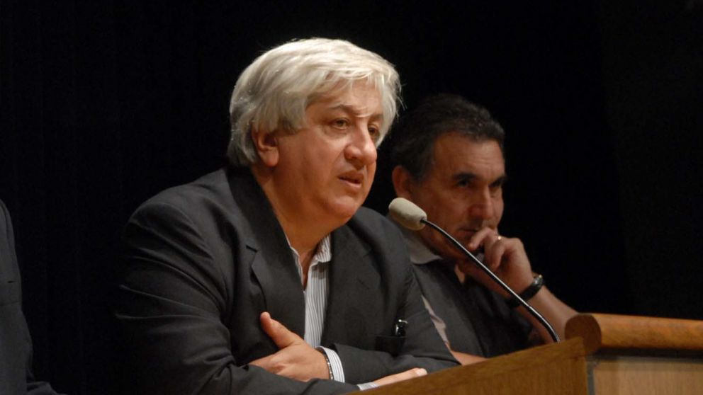 Piumato convocó a una movilización para mañana en Tribunales