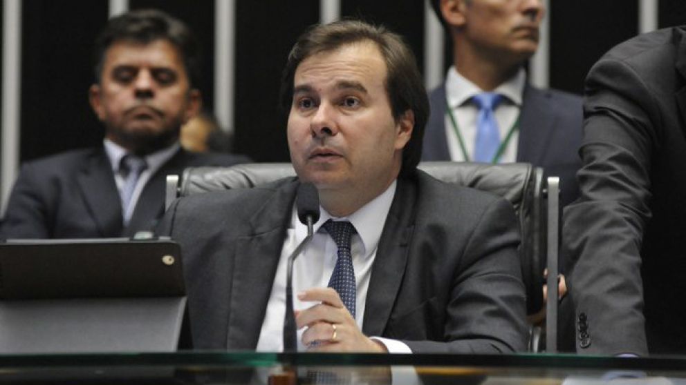 Rodrigo Maia ya adelantó que "no habrá grandes privatizaciones este año"