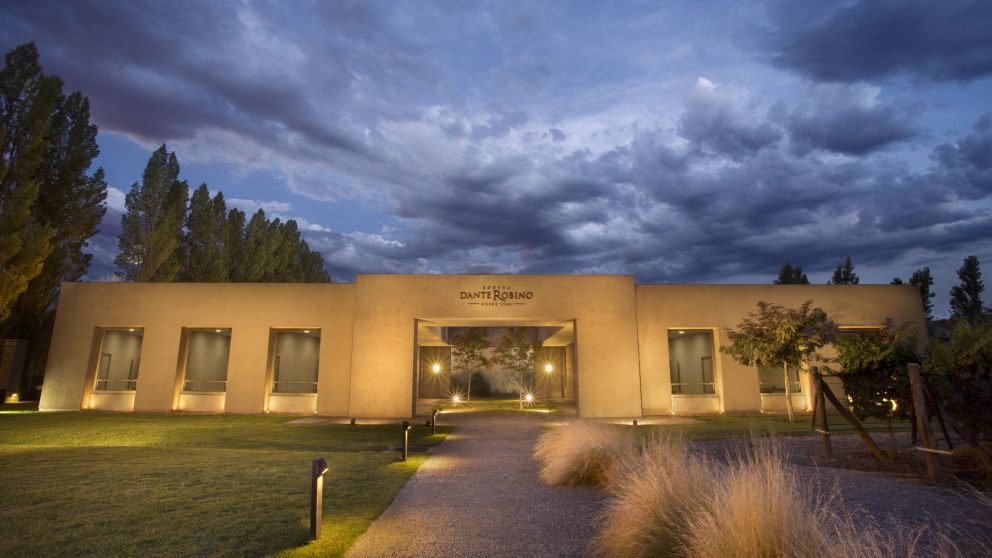 Los 74 empleados seguirán trabajando en la bodega