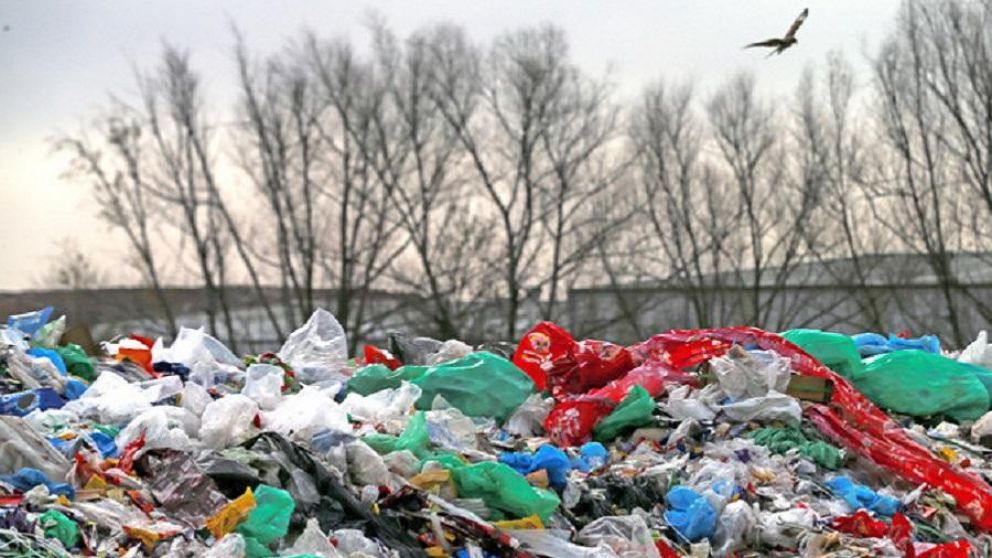 Derogan decreto de Macri que permitía la importación de basura