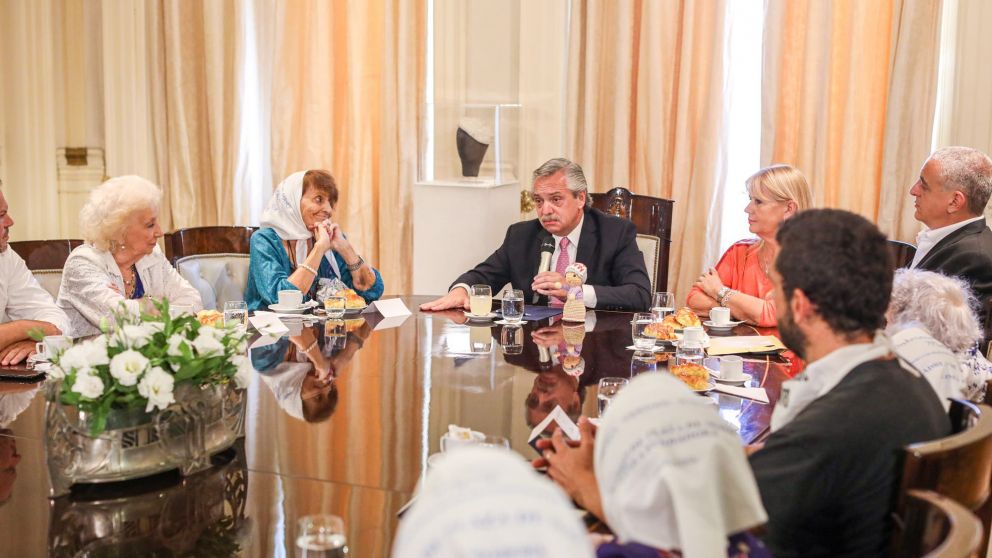 Hace menos de un mes, el Presidente dialogó con organismos de derechos humanos