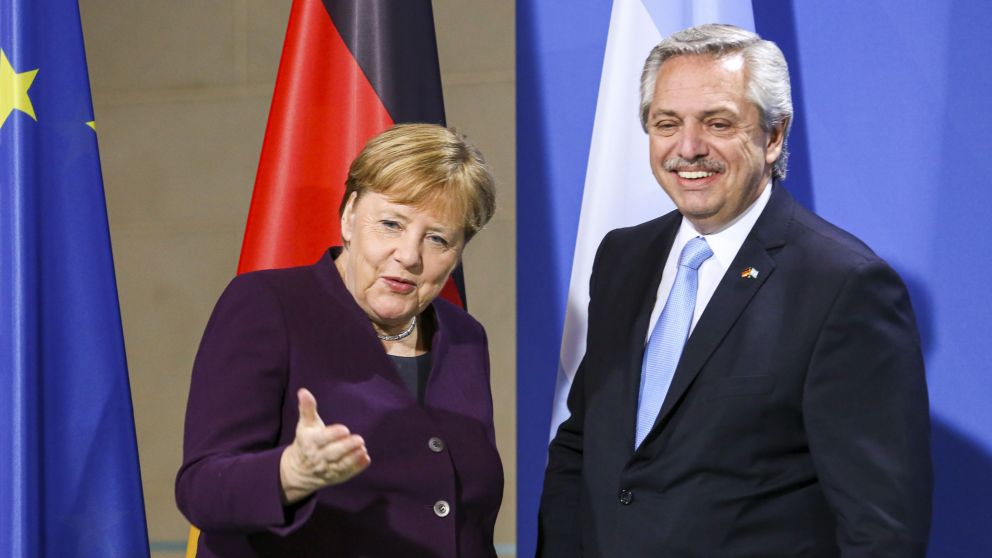 Merkel, interesada en represa