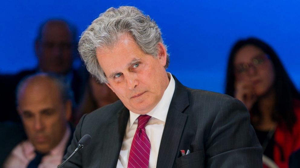 Lipton trabajó durante ocho años en la estabilización económica de países pobres y mercados emergentes