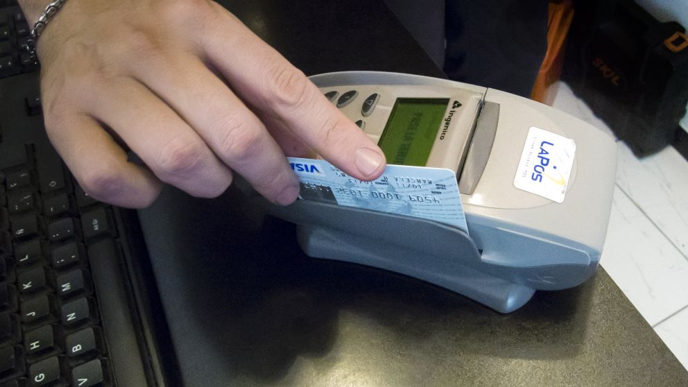 Tarjetas, al ritmo de la inflación