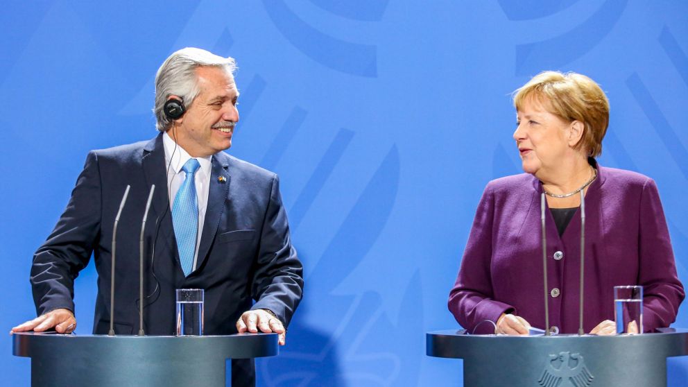 El encuentro cordial entre ambos mandatarios ocurrió el lunes