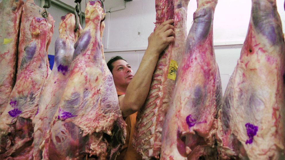 Se renegocian contratos con bajas de hasta US$3.000