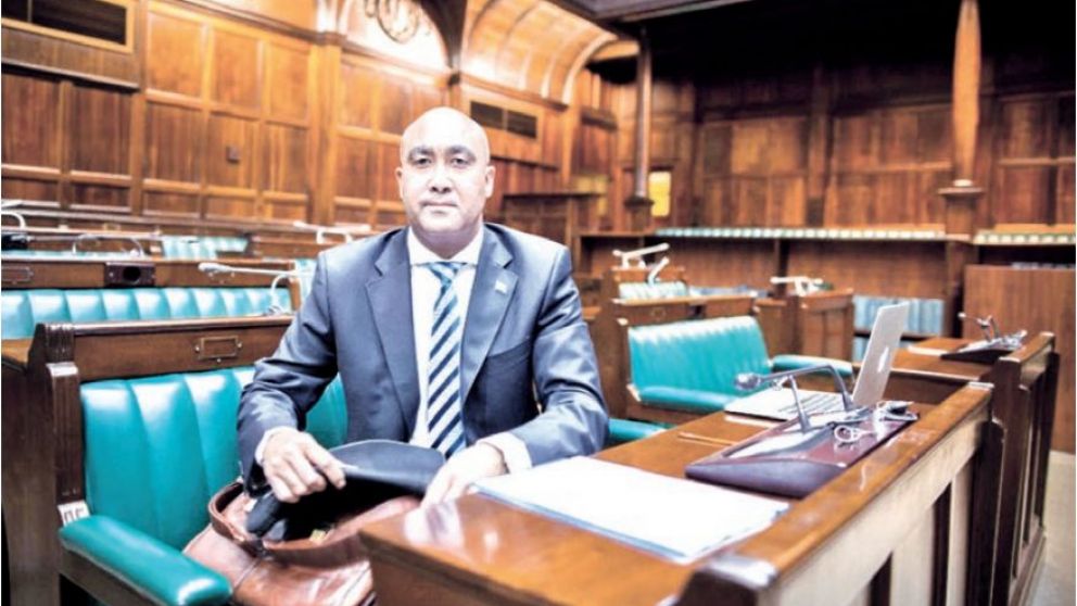 El fiscal de Sudáfrica, Shaun Abrahams, llevó adelante el caso