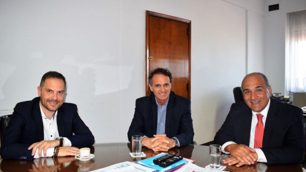 Katopodis revitaliza el Plan Belgrano y toma el control de rutas