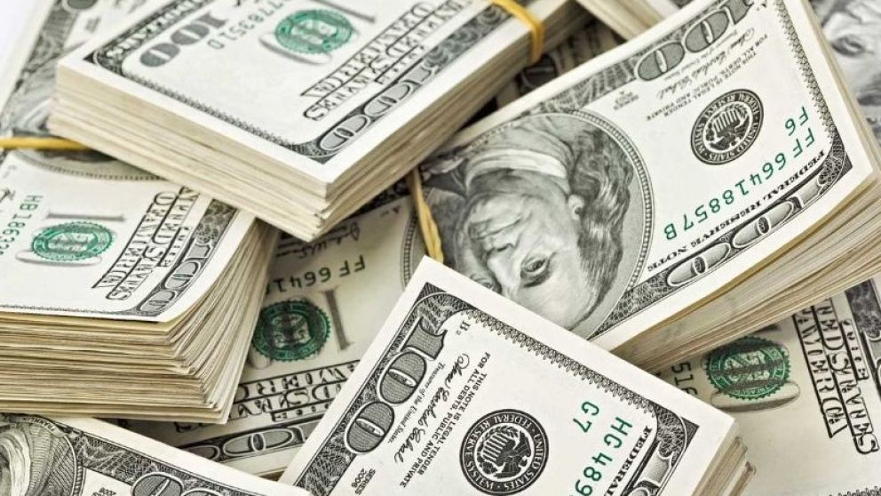 Dólar hoy: la divisa estadounidense cerró en $43,10