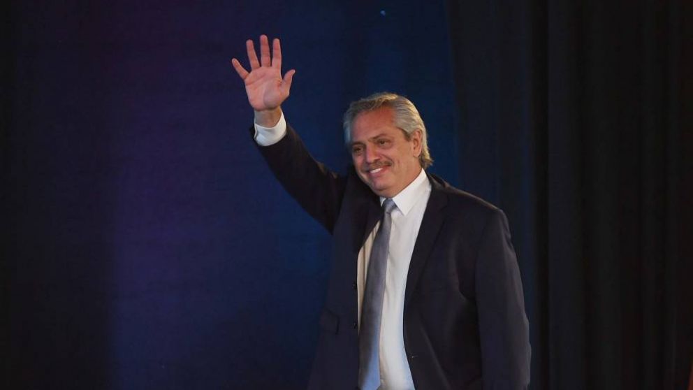 Alberto, con un ojo puesto en el Congreso y otro en la necesidad de apoyo político