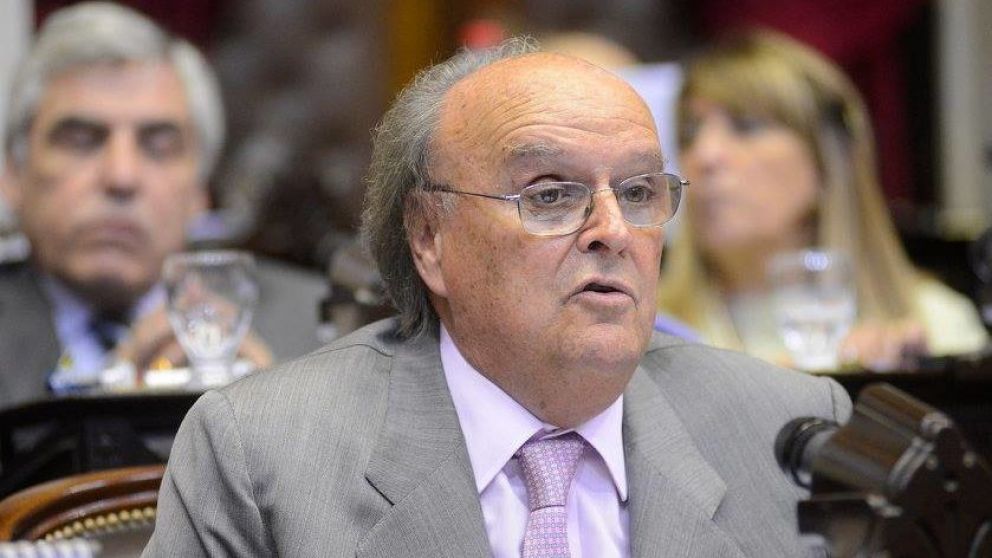 De Mendiguren auspicia el modelo español de Consejo Económico y Social