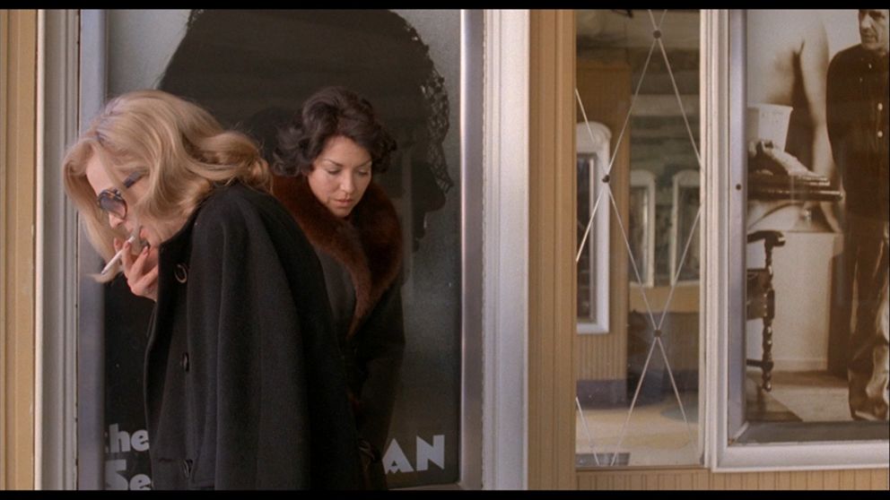 Opening Night, lo falso y lo verdadero en el escenario