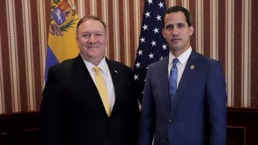 El secretario de Estado estadounidense y Guaidó