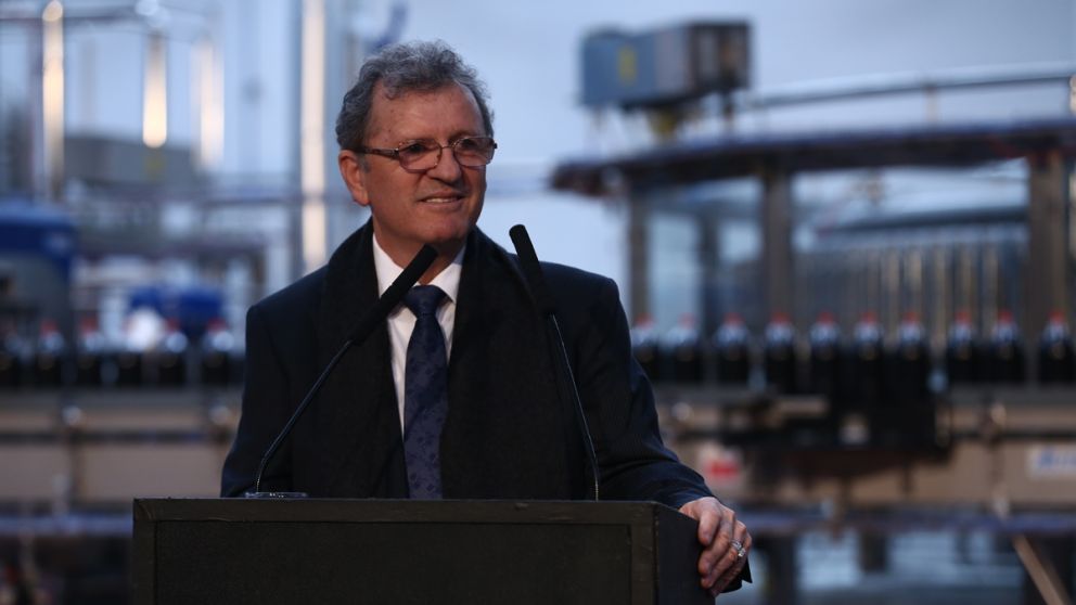 Orlando Canido, dueño de Manaos, disparó contra la competencia