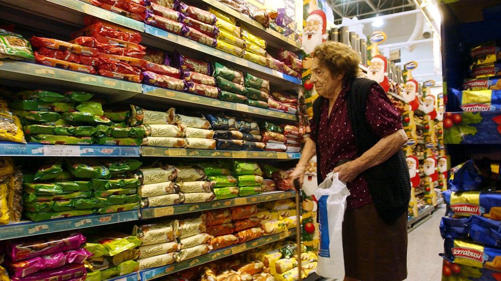 Si bien está bajando, la inflación se mantiene en niveles altos