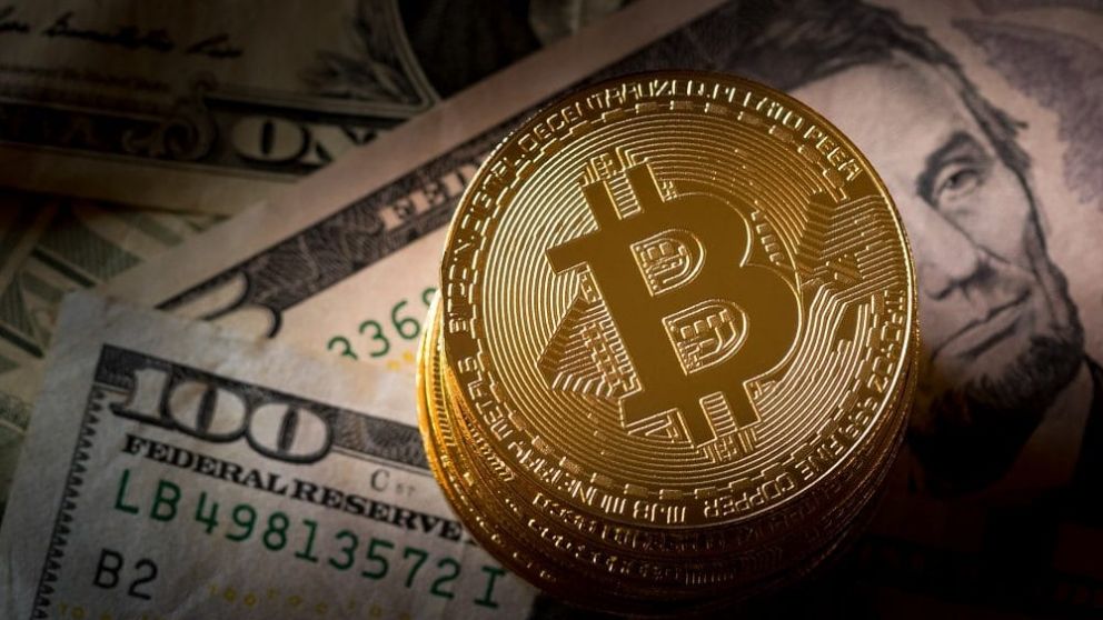 El dólar bitcoin iguala al CCL y al "turista"