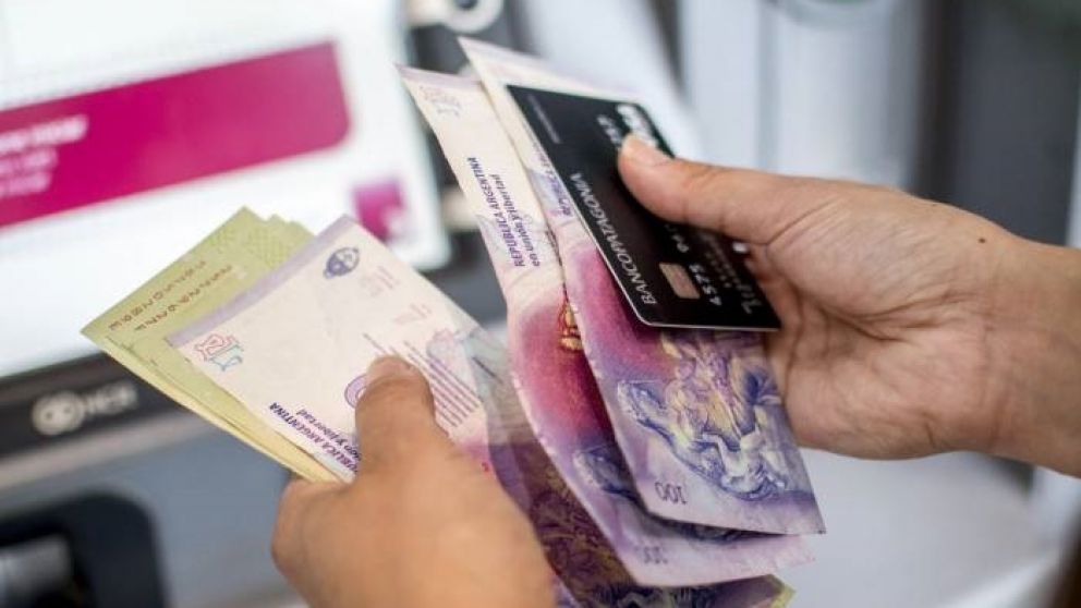 Las trece preguntas que explican el aumento al sector privado