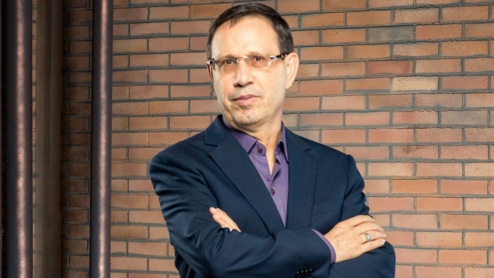 Carlos Wizard Martins