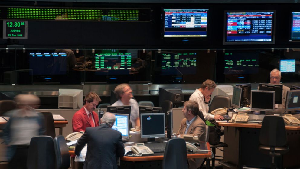 El riesgo país sube, ante dudas del mercado por el REPO