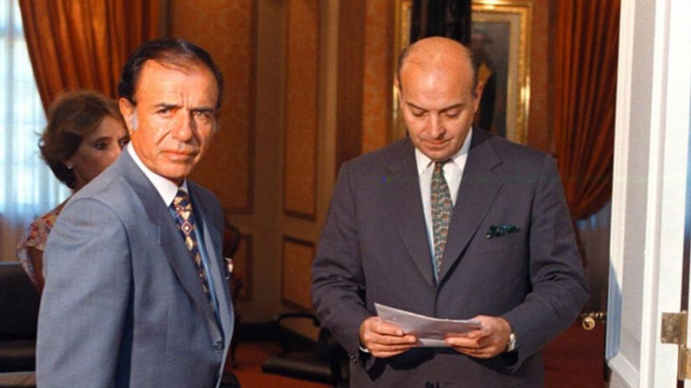 Menem y Cavallo, sobreseídos por la causa La Rural