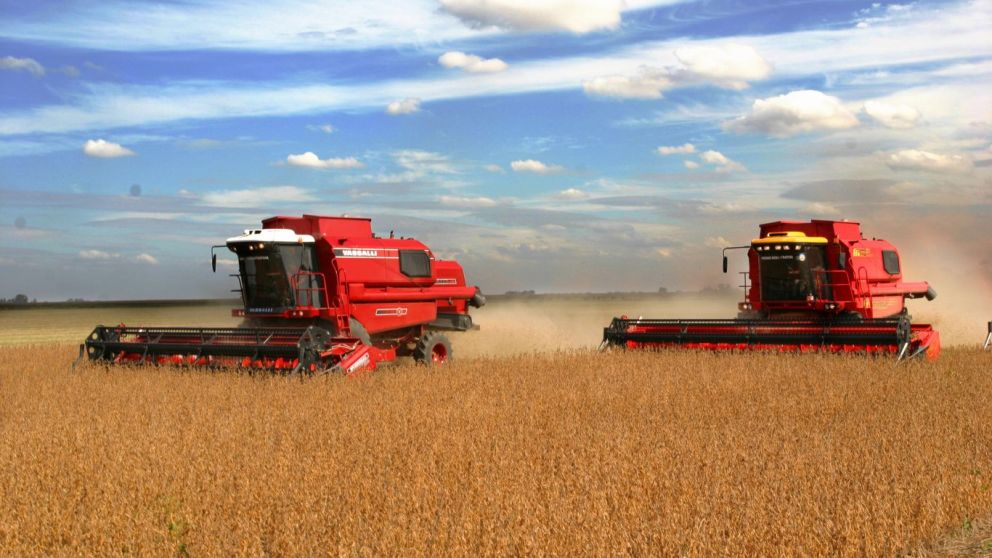 Las venta de cosechadoras depende de las retenciones