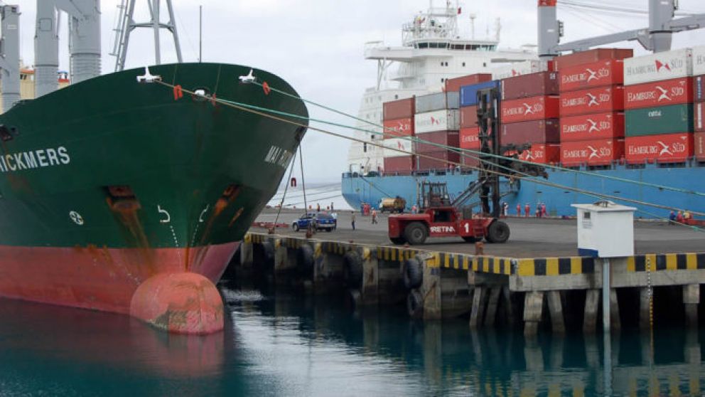 El Gobierno presentará un paquete de medidas para alentar las exportaciones