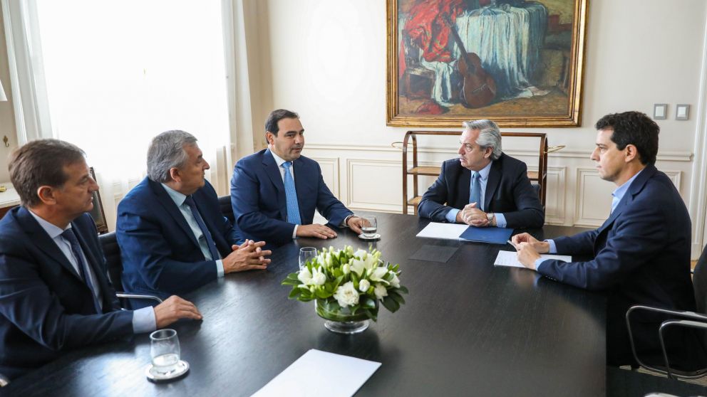 Morales, Suárez y Valdés se reunieron el lunes con Alberto Fernández