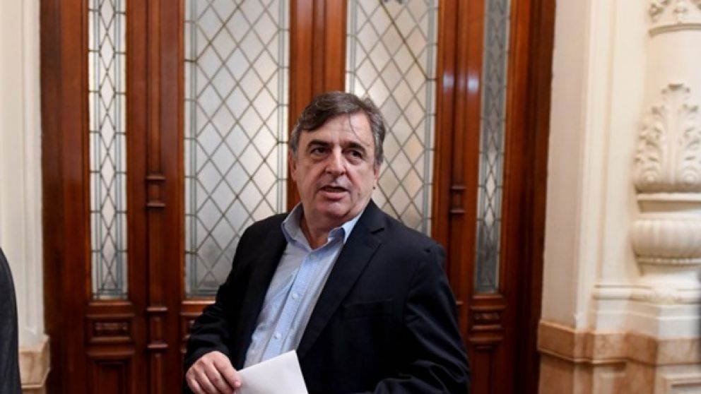 Negri buscaba anoche unificar posturas en Cambiemos frente al proyecto