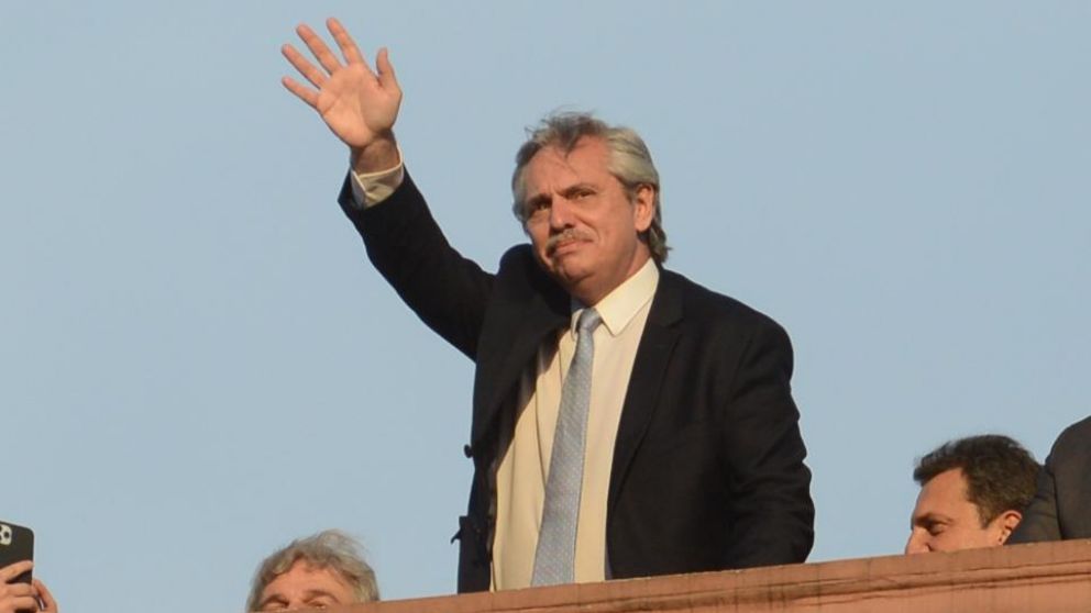 "Ustedes han dado el puntapié para el nuevo contrato social argentino”