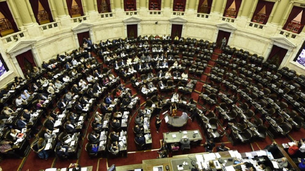 La oposición todavía no conoce el contenido de las leyes de Emergencia