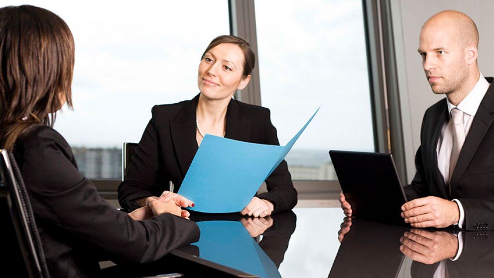 Muchas empresas detuvieron las búsquedas laborales