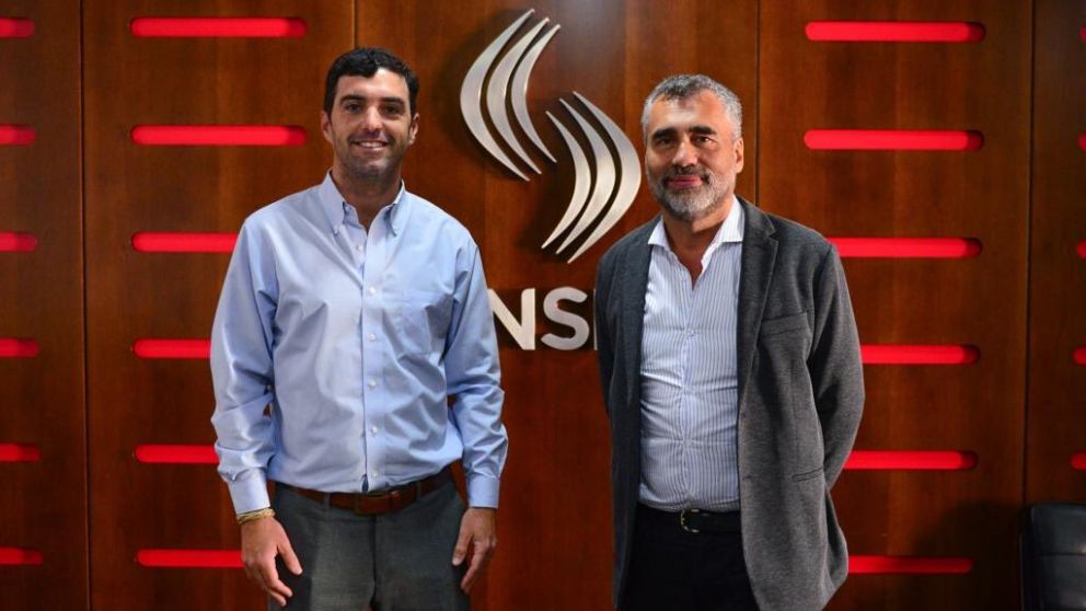 Emilio Basavilbaso y Alejandro Vanoli, ayer en charla de transici�n