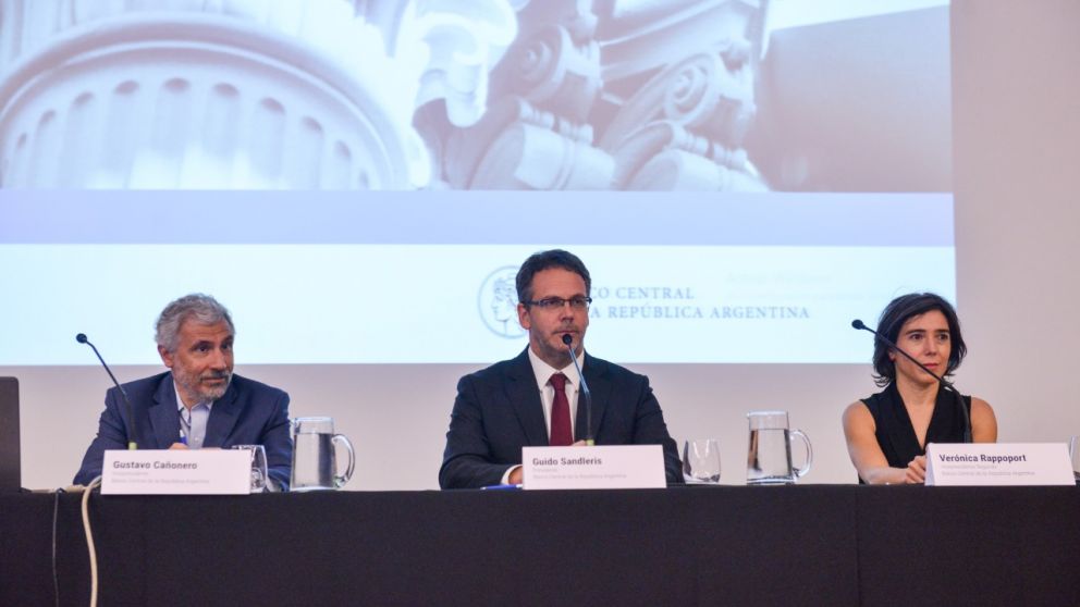 Cañonero y Rappoport también dejarán la entidad