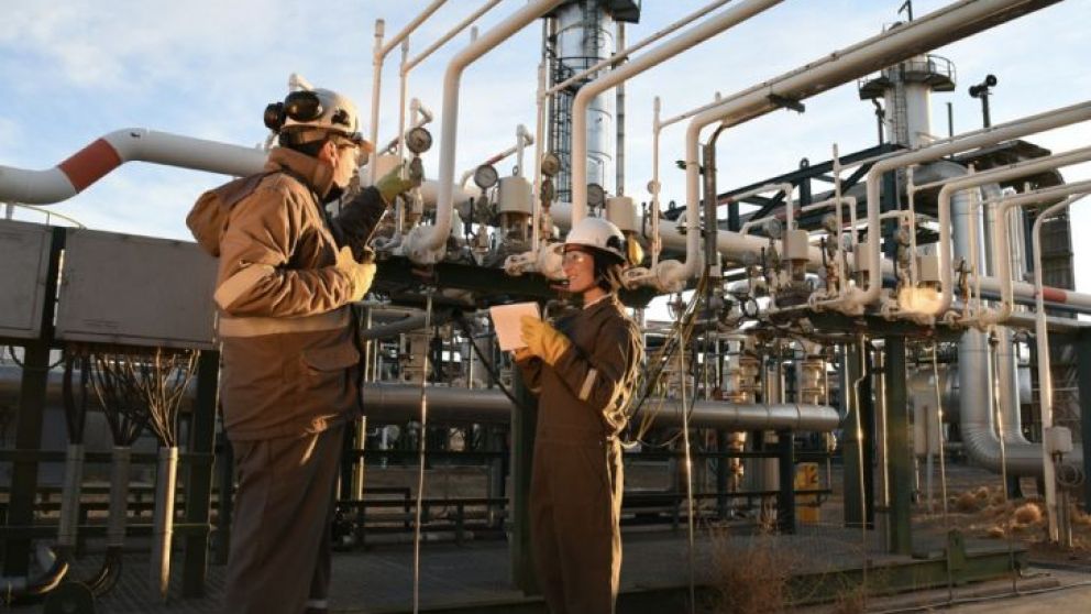 Las compañías apuntan a seducir a grandes inversores