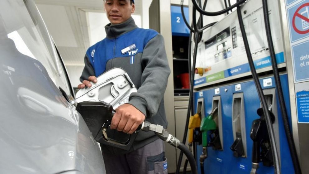 Los combustibles subieron 17% en el último mes