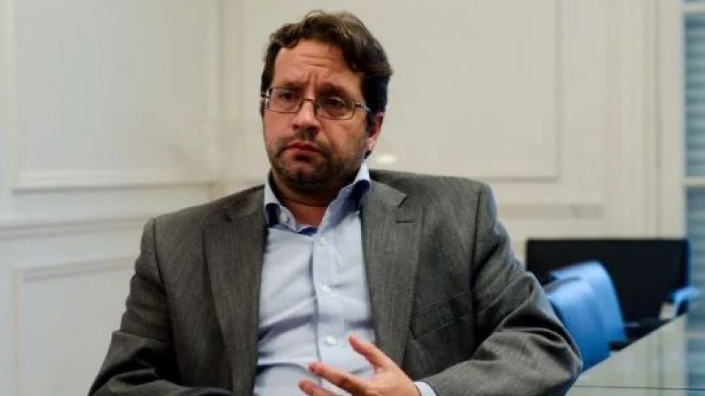 Lavagna afirmó que el precio del dólar comenzó a quedar atrasado por la evaluación de precios