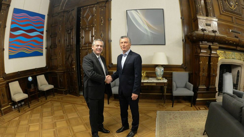 Fernández y Macri el 28 de octubre en la Casa Rosada, en el único encuentro que mantuvieron desde entonces