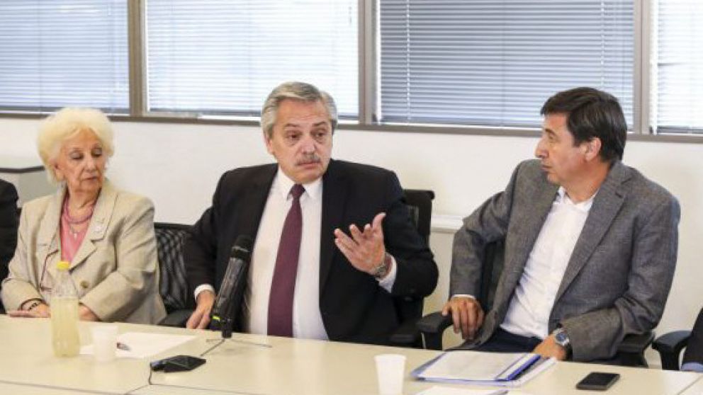 Alberto Fernández busca quien ponga el hombro y, sobre todo, la billetera