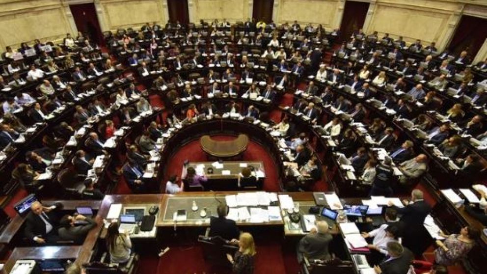 Cambiemos rechaza "cualquier golpe contra la democracia y todo tipo de violencia" en Bolivia