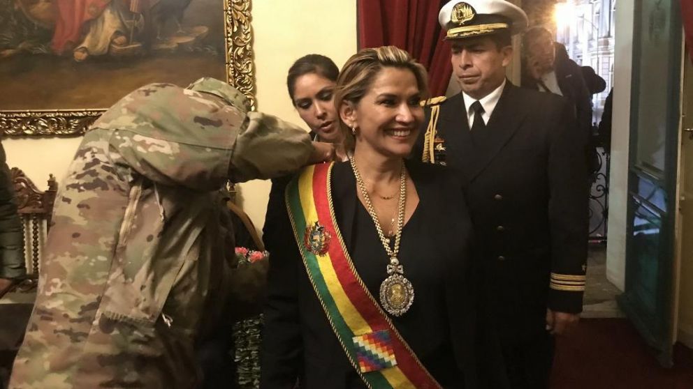 Áñez no contó con el quórum necesario para asumir como presidenta
