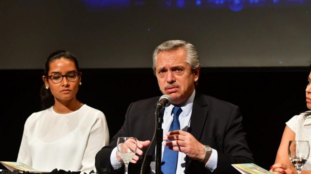 Fernández confía en que los nuevos comicios en Bolivia sean "sin proscripciones"