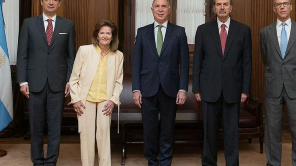 El titular del cuerpo no firmó la resolución