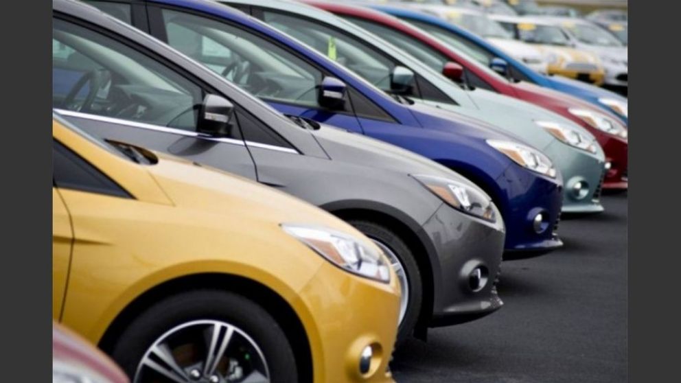 Las ventas de autopartistas cayeron 19%