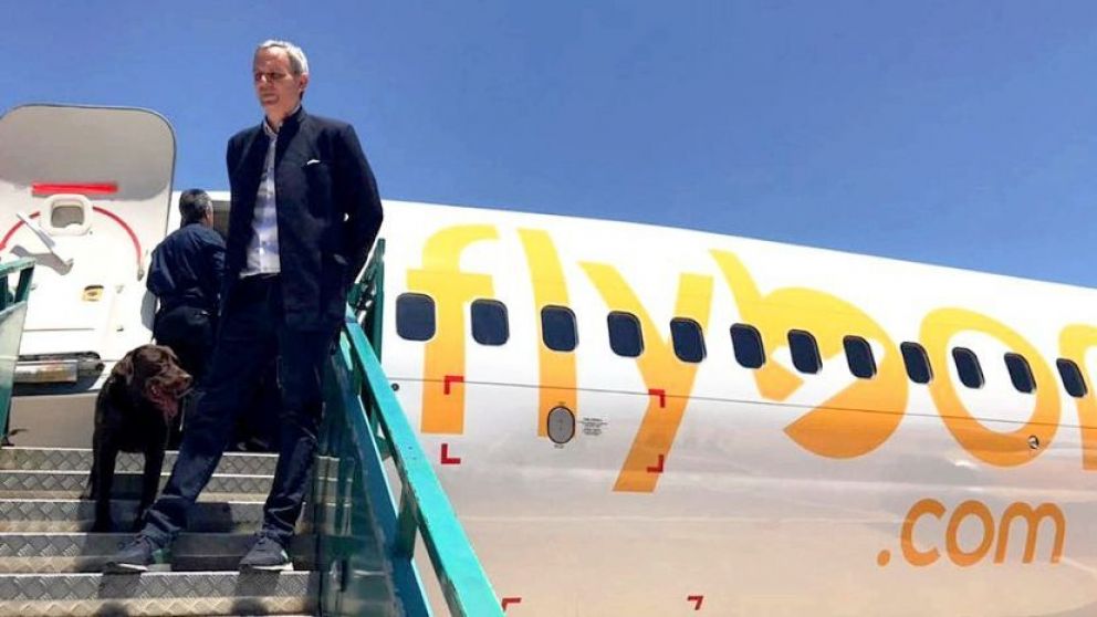 Flybondi desautorizó a Cook y le pidió la renuncia