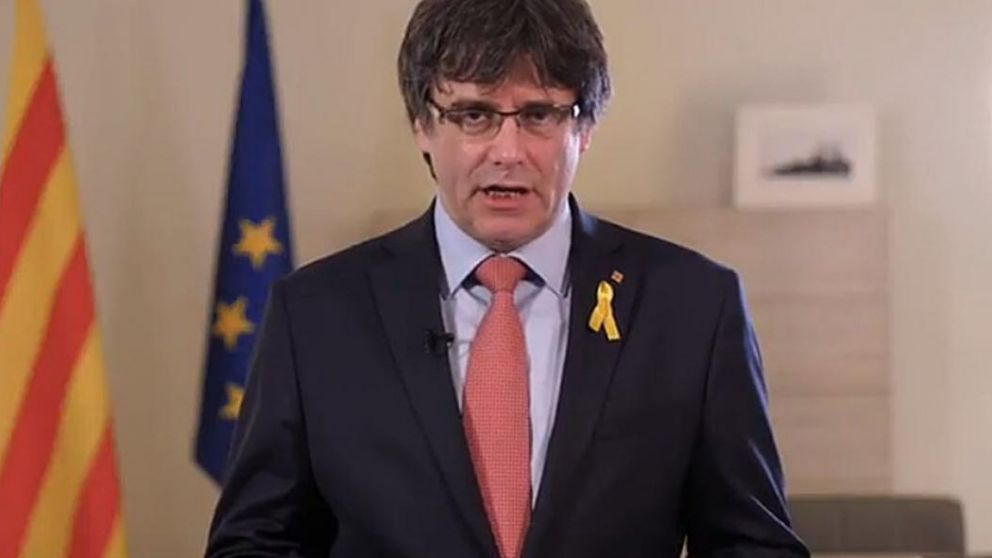 Puigdemont está prófugo de la Justicia española desde el 2017